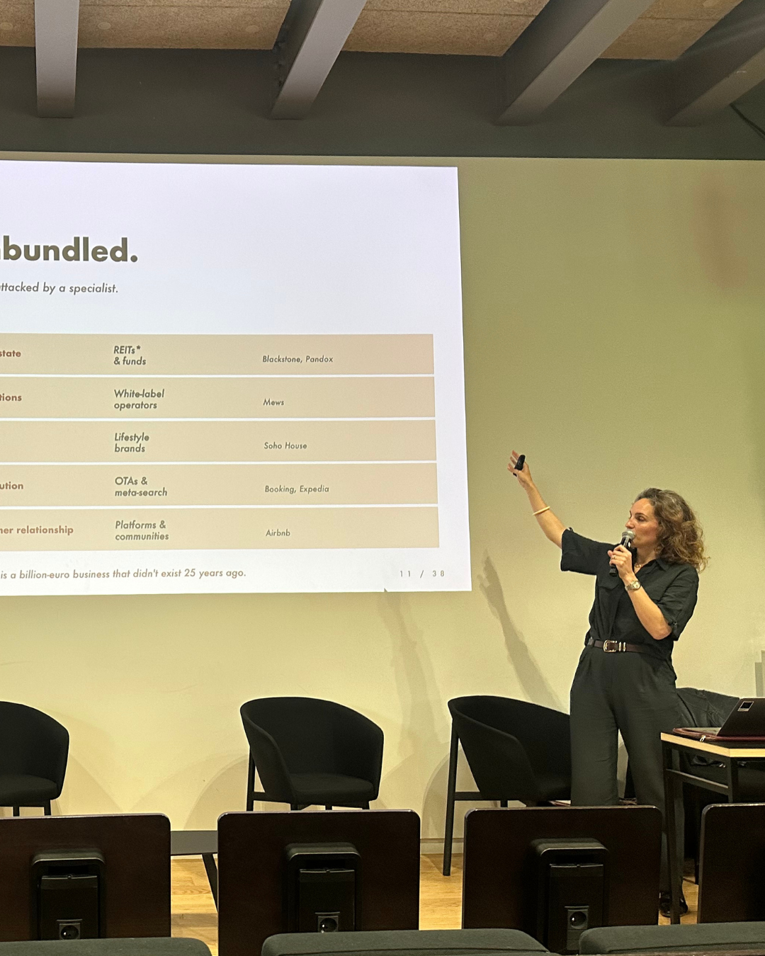 Caroline Buisson en conférence
